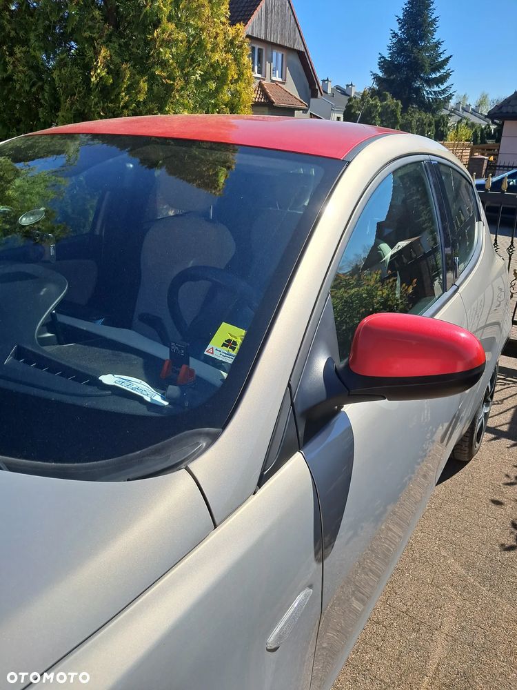 Lancia Ypsilon 1.2 8V Platinum S&S - 3
