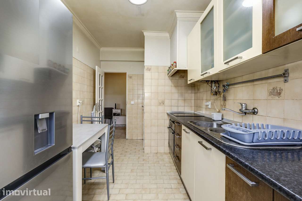 Apartamento T2 localizado no Casal de São Brás - Grande imagem: 5/17
