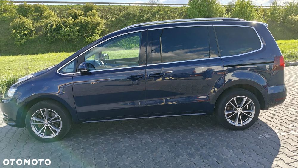 Volkswagen Sharan 2.0 TDI DSG BlueMotion Technology Comfortline - 11