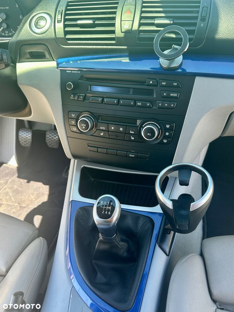 BMW Seria 1 116i - 14