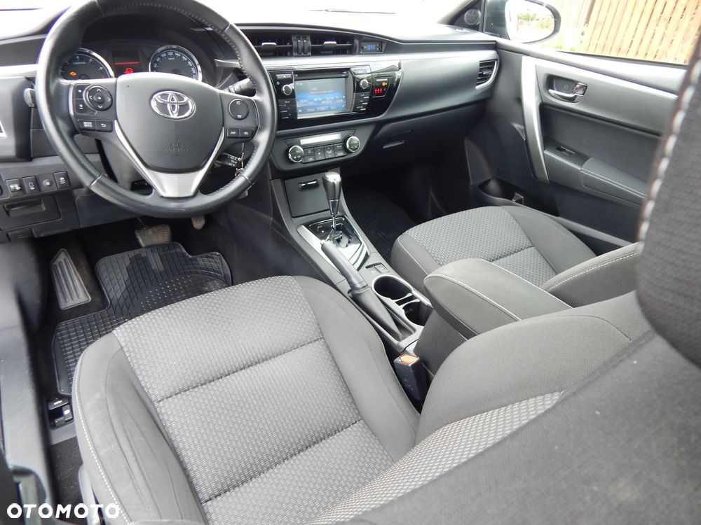 Toyota Corolla 1.6 Prestige MS - 17