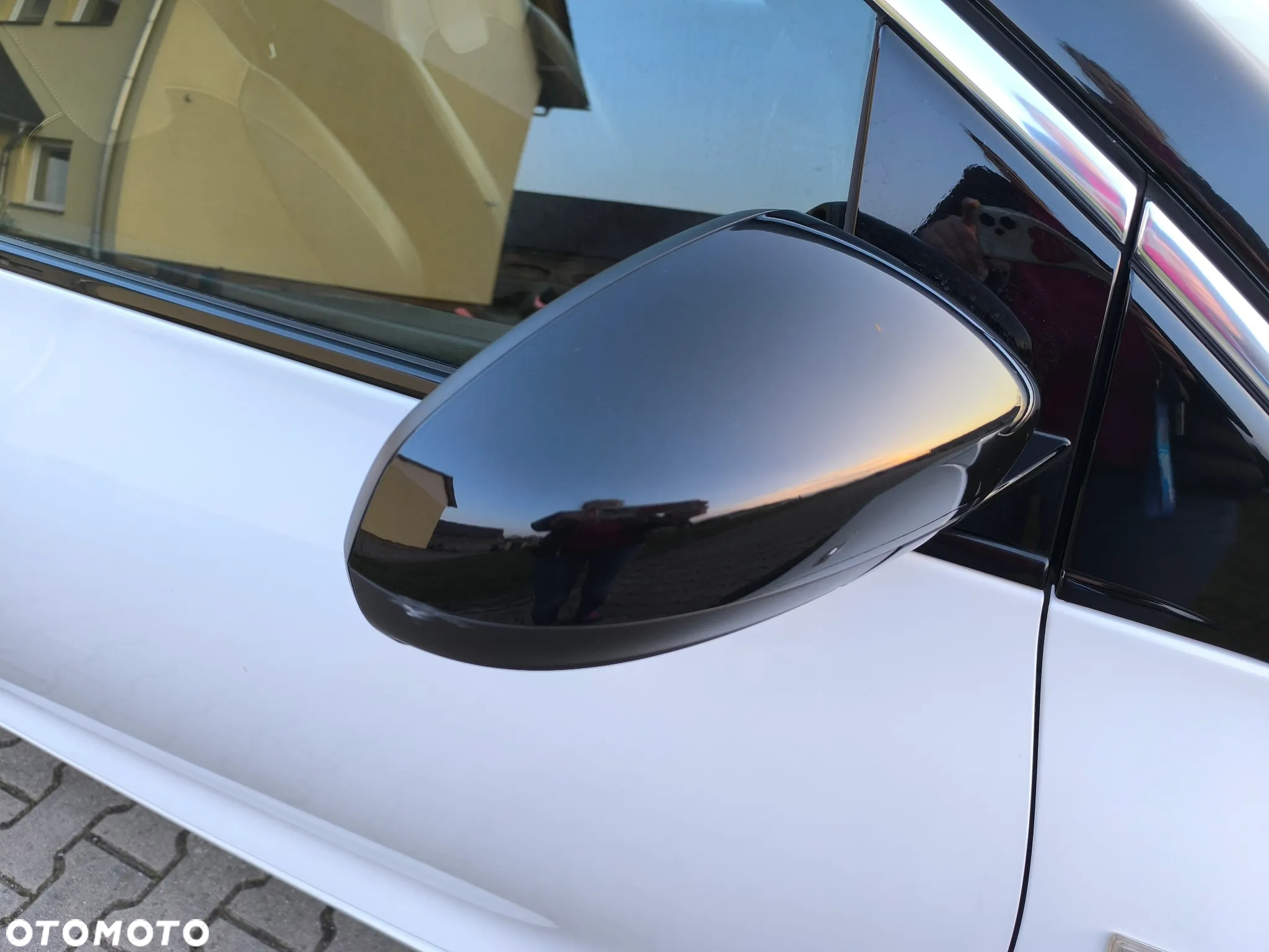 Opel Adam 1.2 Black Jack - 11