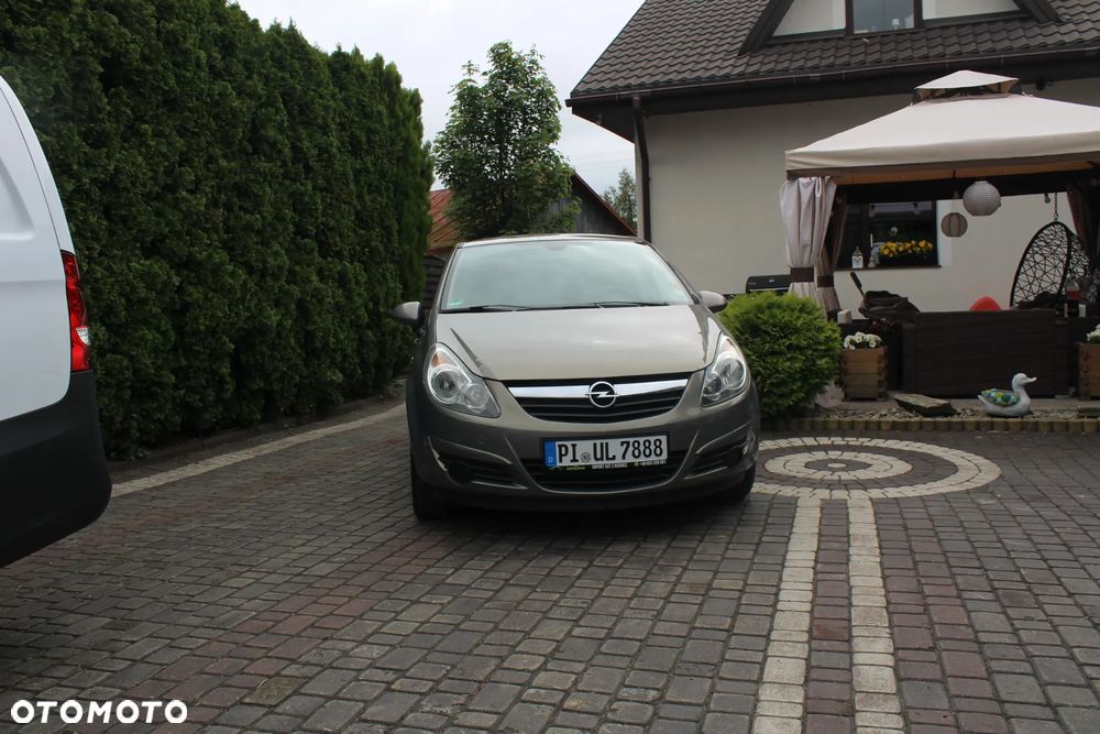 Opel Corsa - 3