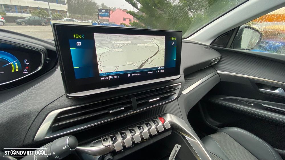 Peugeot 3008 1.6 Hybrid Allure Pack e-EAT8 - 32