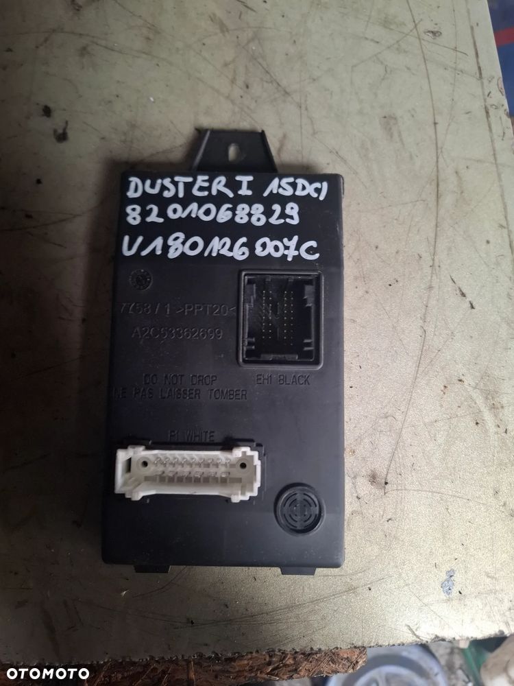 Dacia DUSTER I sensor airbag 8201068829 - 1