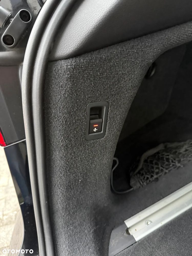 Audi A6 Allroad - 25