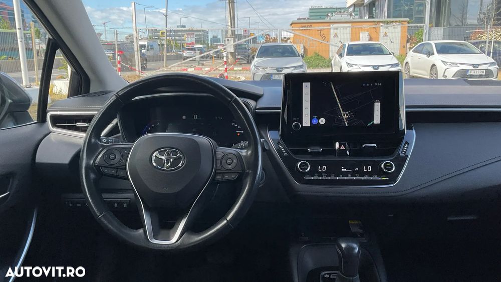 Toyota Corolla 1.8 HSD Exclusive interior Negru - 23