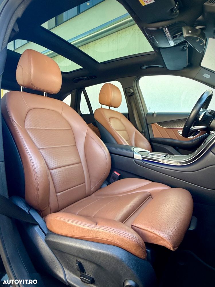 Mercedes-Benz GLC 300 e 4Matic 9G-TRONIC AMG Line Advanced - 4