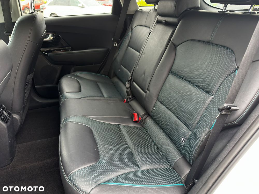 Kia Niro 64kWh XL - 19