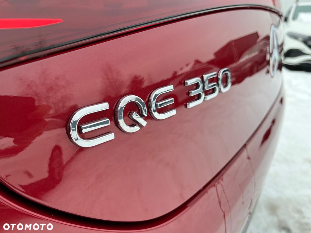 Mercedes-Benz EQE - 37