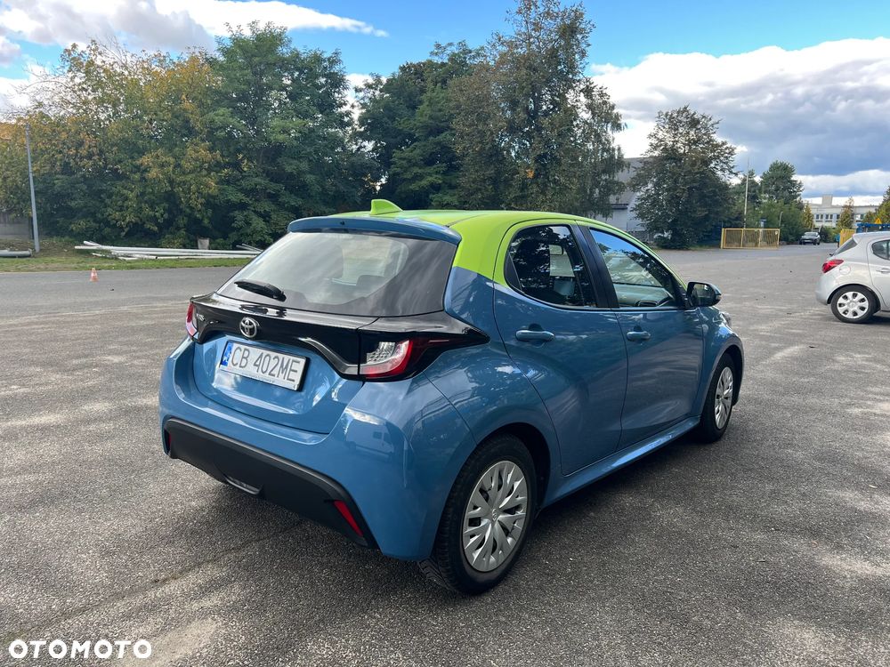 Toyota Yaris - 7