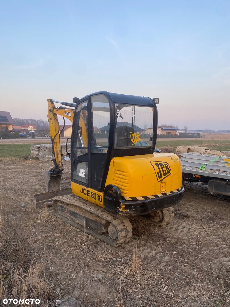 JCB 804 plus 3,8 tony Nowy silnik - 3