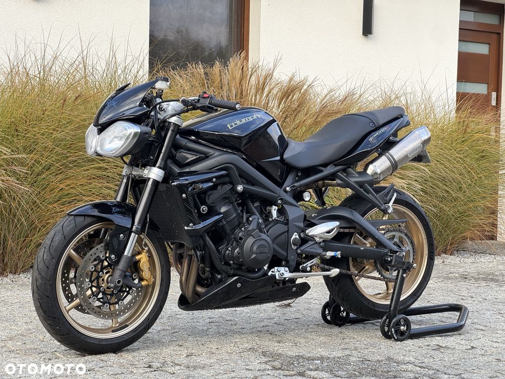 Triumph Street Triple