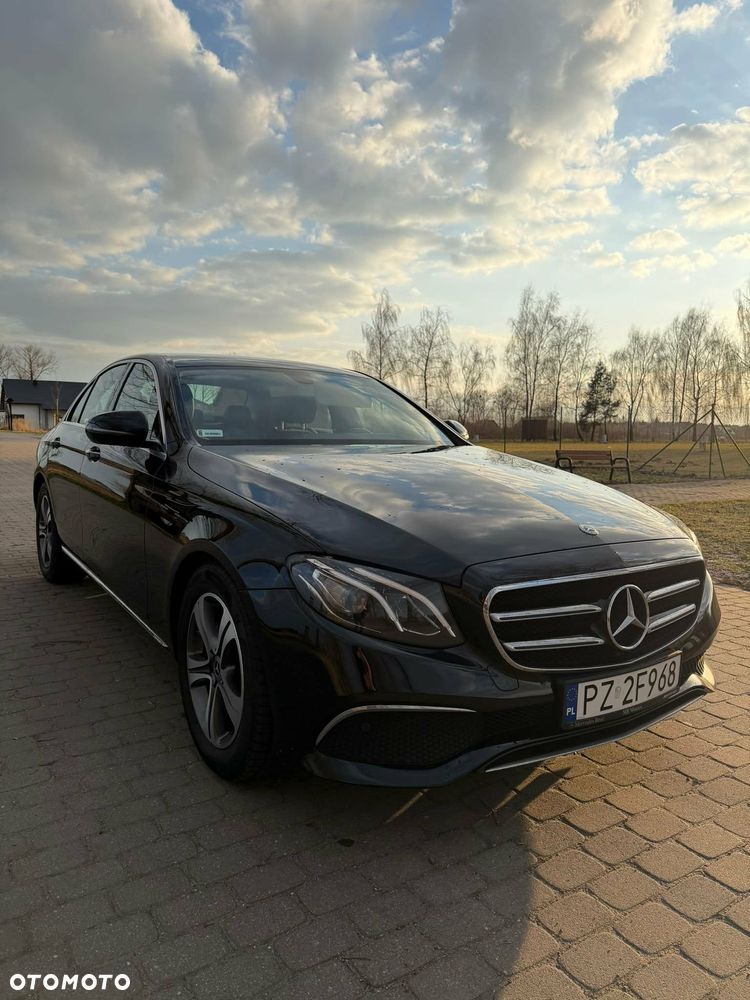 Mercedes-Benz Klasa E - 1