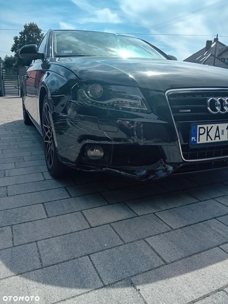 Audi A4 Avant - 4