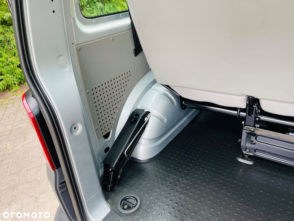 Volkswagen Transporter 2012