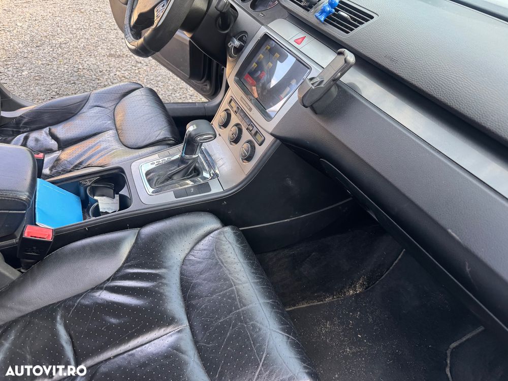 Volkswagen Passat 2.0 TDI Sportline DPF DSG - 9