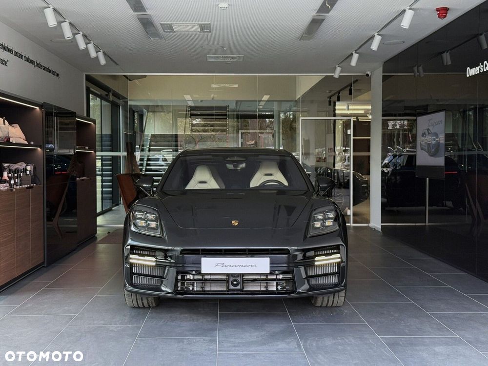 Porsche Panamera - 2