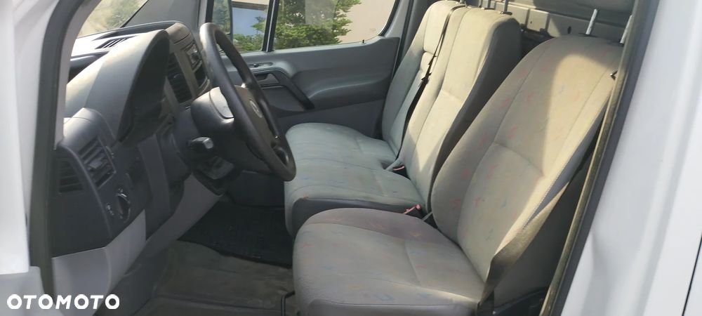 Volkswagen Crafter - 9