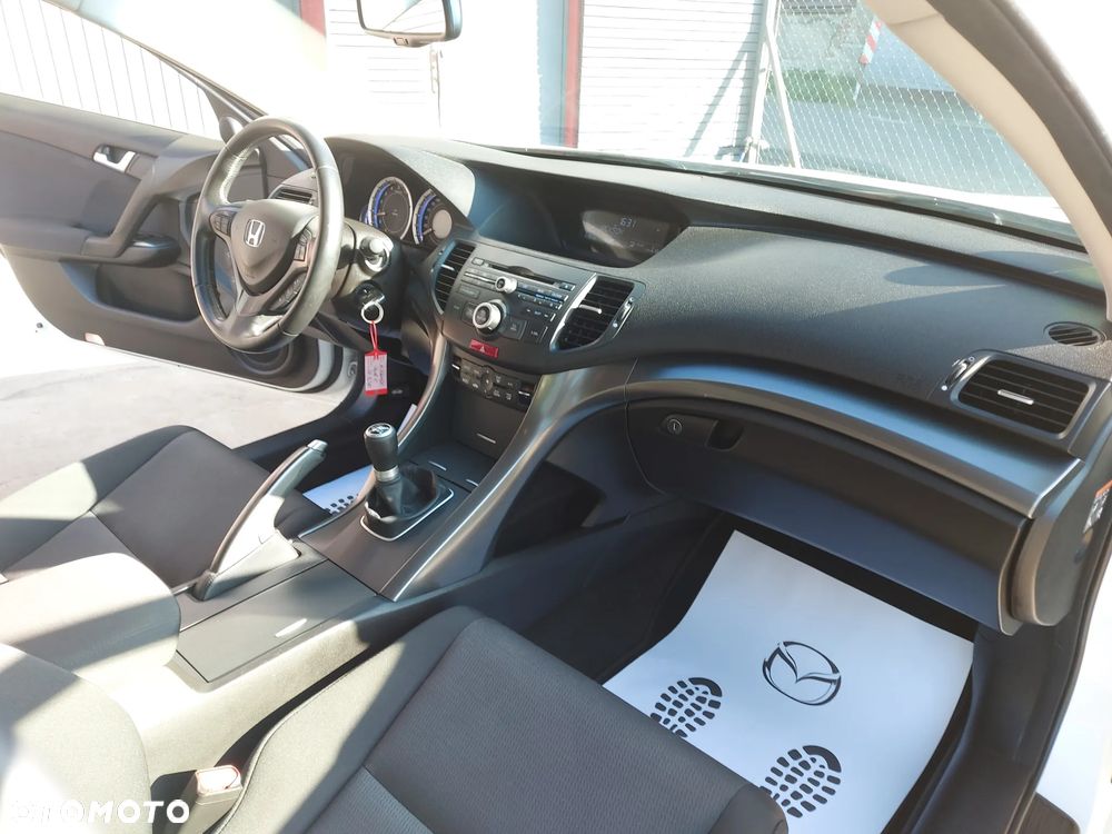 Honda Accord 2.0 Elegance - 19