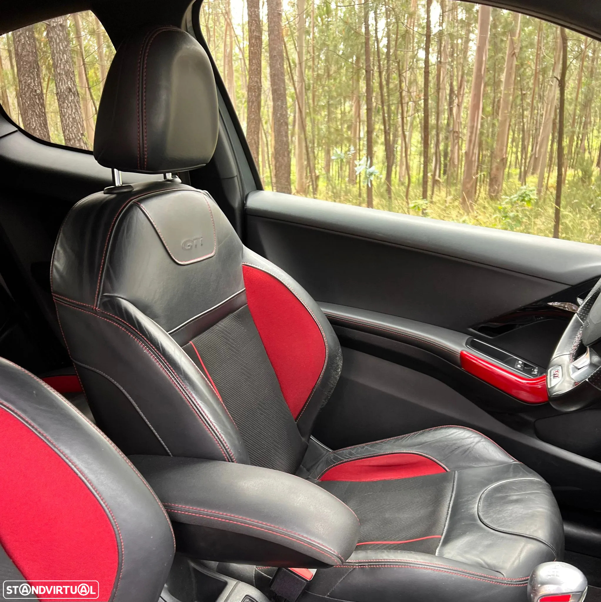 Peugeot 208 1.6 THP GTi - 7