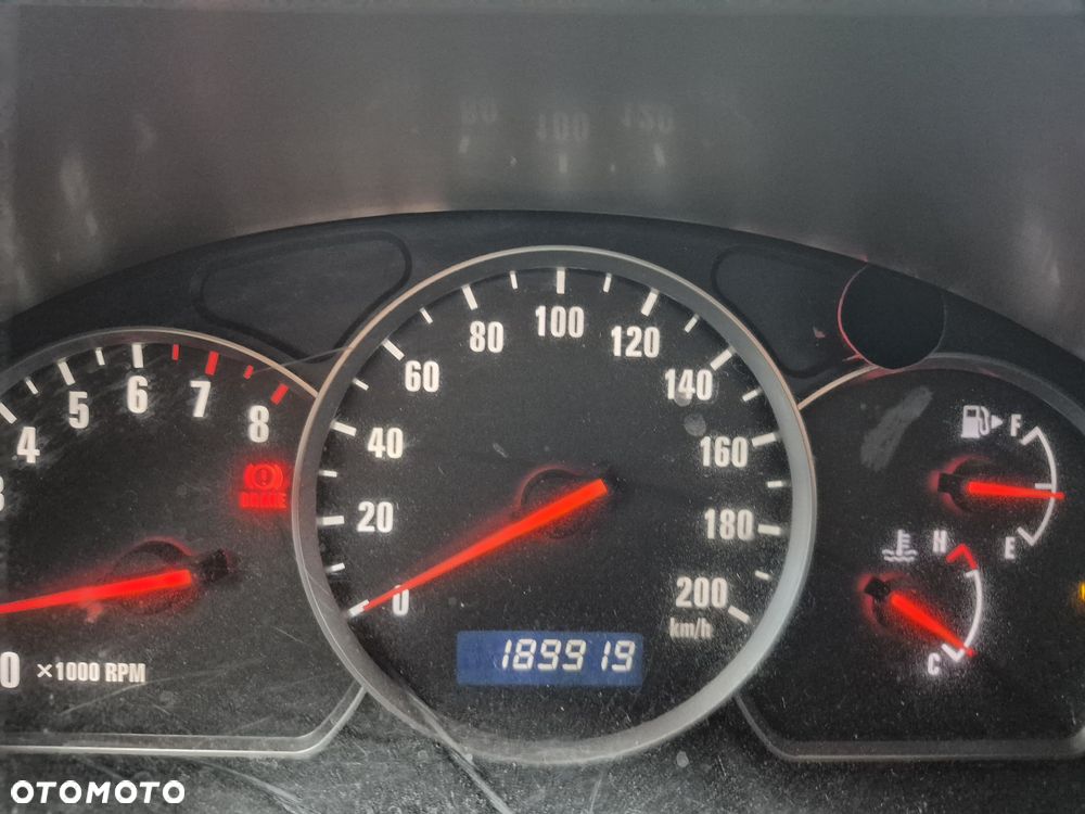 Suzuki Grand Vitara - 8