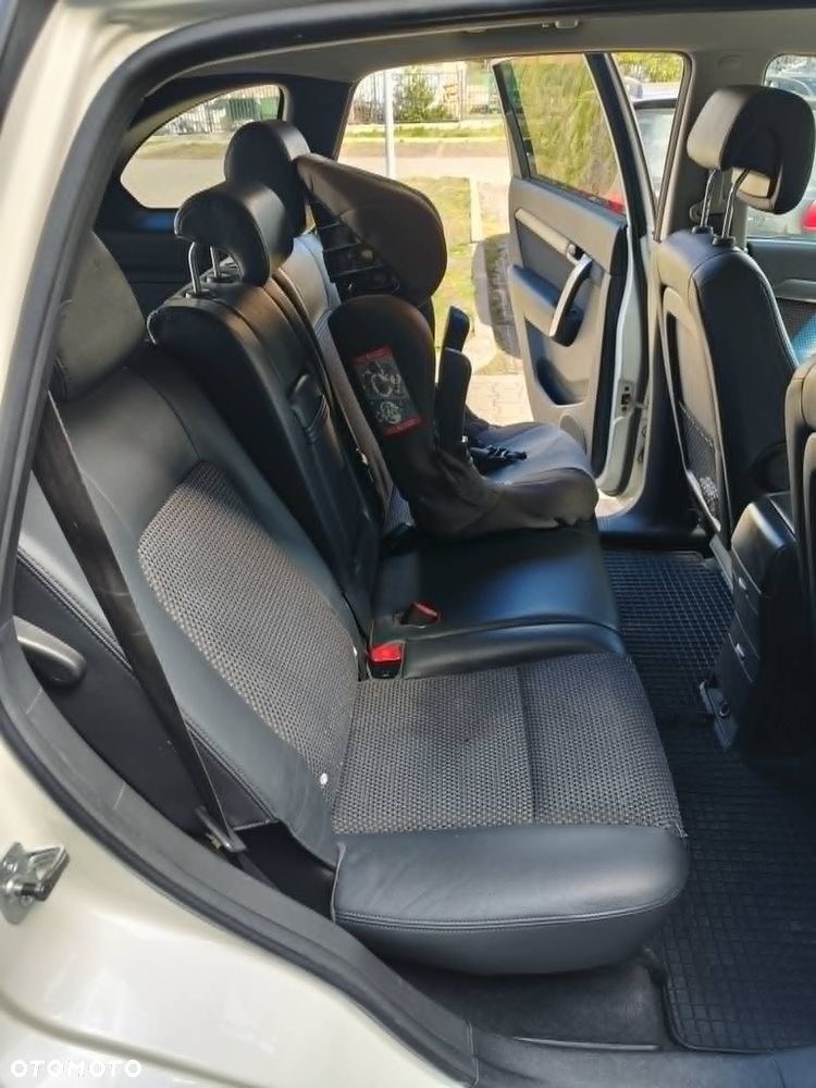 Chevrolet Captiva 2.4 LS - 14