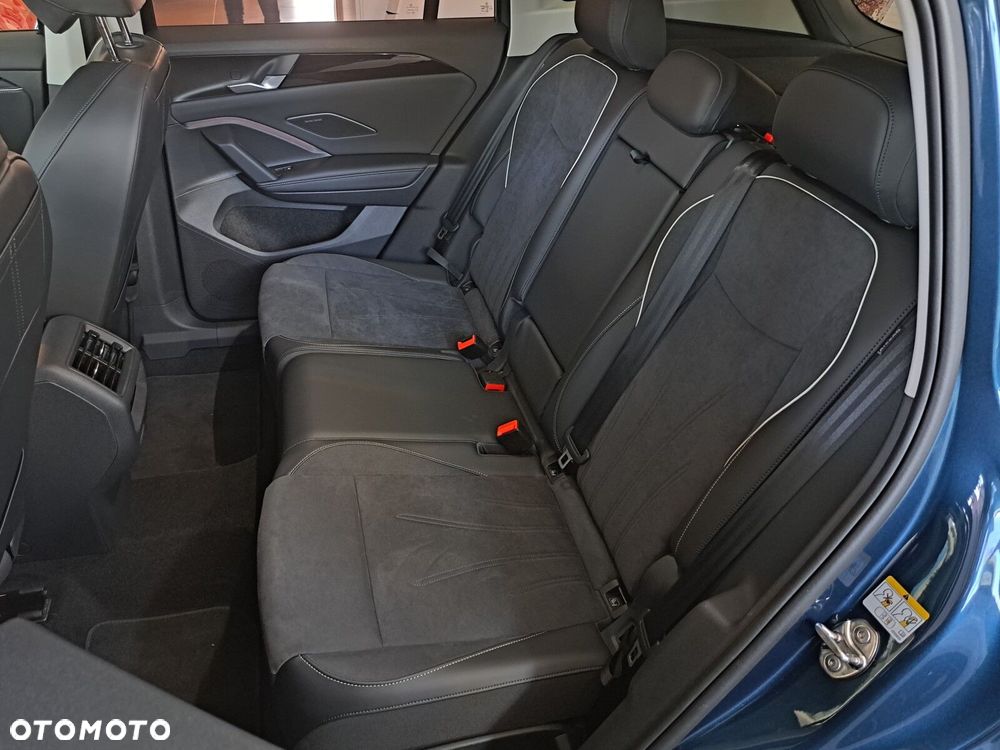 Volkswagen Tiguan - 15