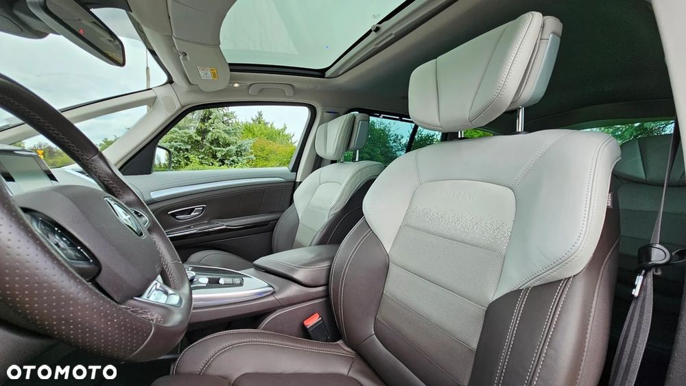 Renault Espace 1.6 dCi Energy Initiale Paris EDC - 29