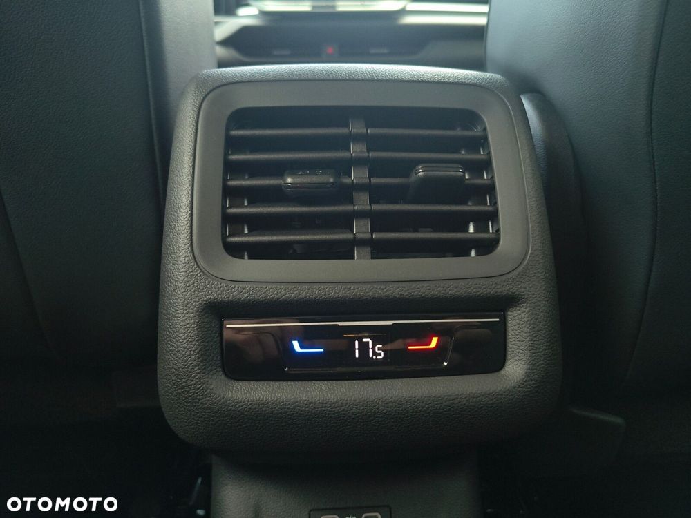 Volkswagen T-Roc 1.5 eTSI Style DSG - 12