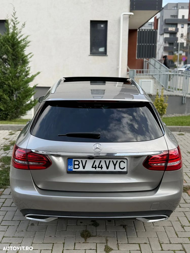 Mercedes-Benz C 200 d T Avantgarde - 4