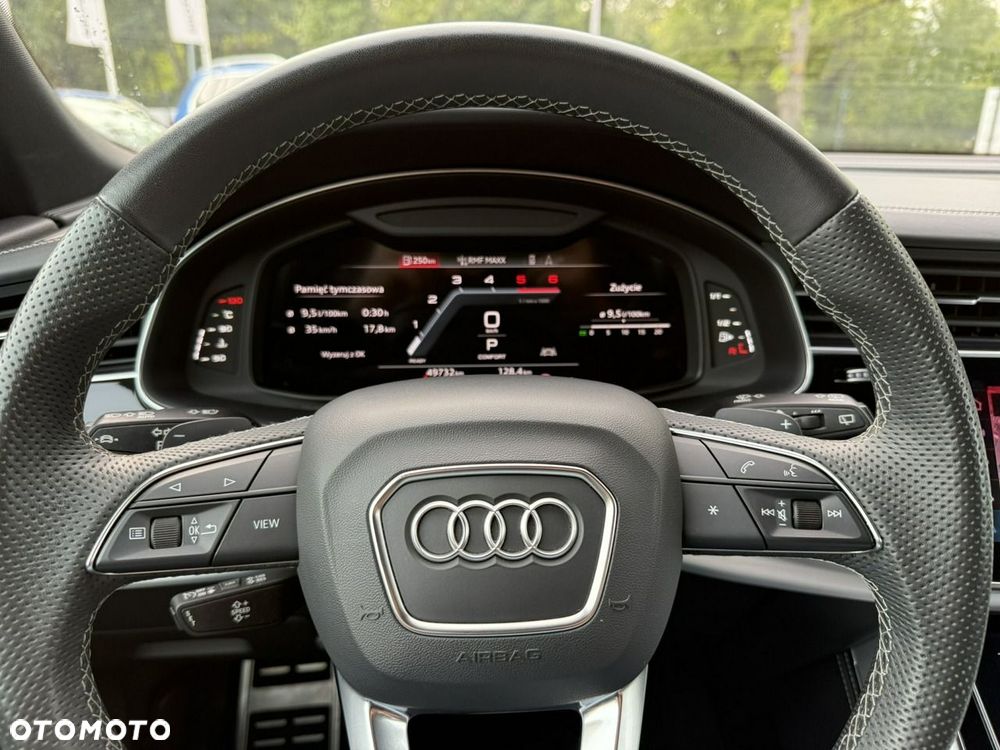 Audi Q8 2023