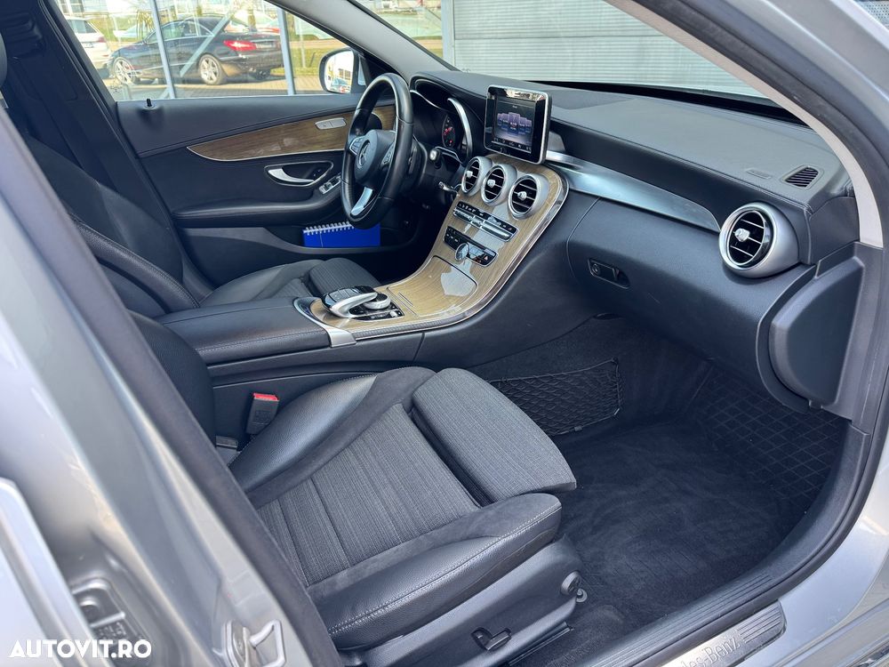 Mercedes-Benz C 220 (BlueTEC) d 7G-TRONIC Avantgarde - 14