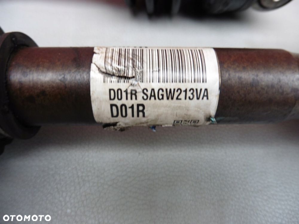 Półoś prawa D01R 2WD Hyundai Kona 1,0 T-GDI 49501J9000 - 9