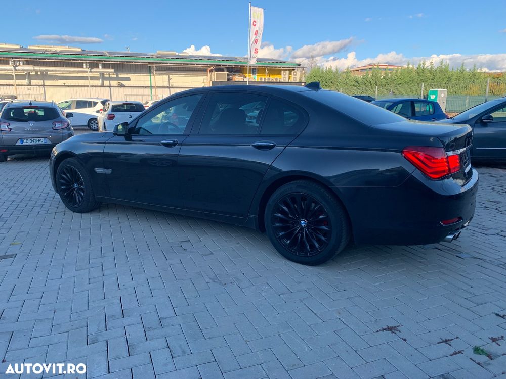 BMW Seria 7 730d xDrive - 22