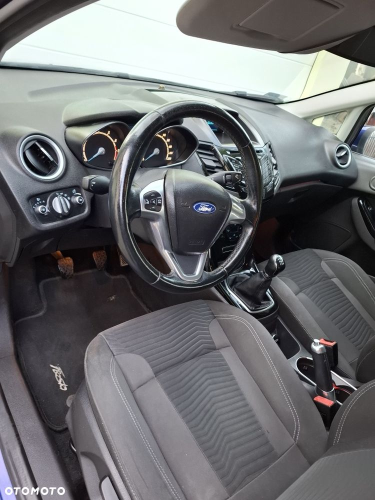 Ford Fiesta 2013 photo 3