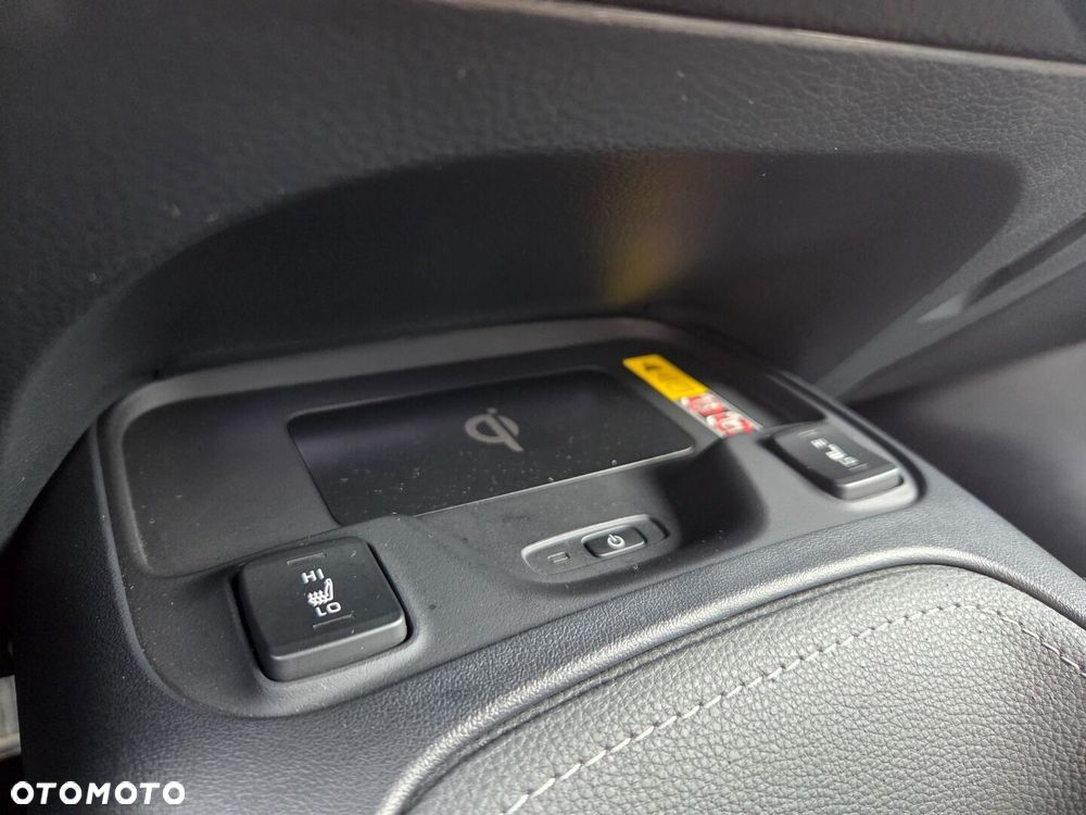 Toyota Corolla 2.0 Hybrid Style - 27