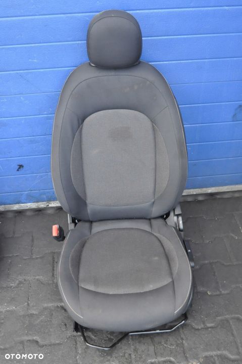 MINI F54 LIFT FOTELE KANAPA BOCZKI TUNEL UK - 11