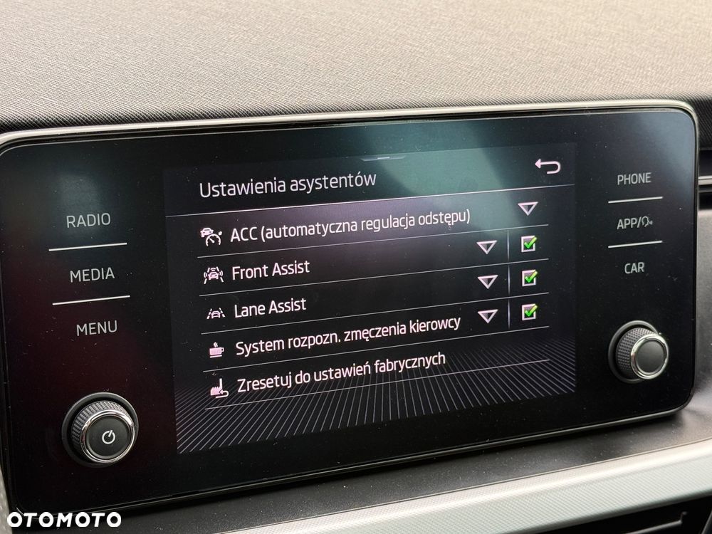 Skoda Kamiq 1.5 TSI DSG Monte Carlo - 25