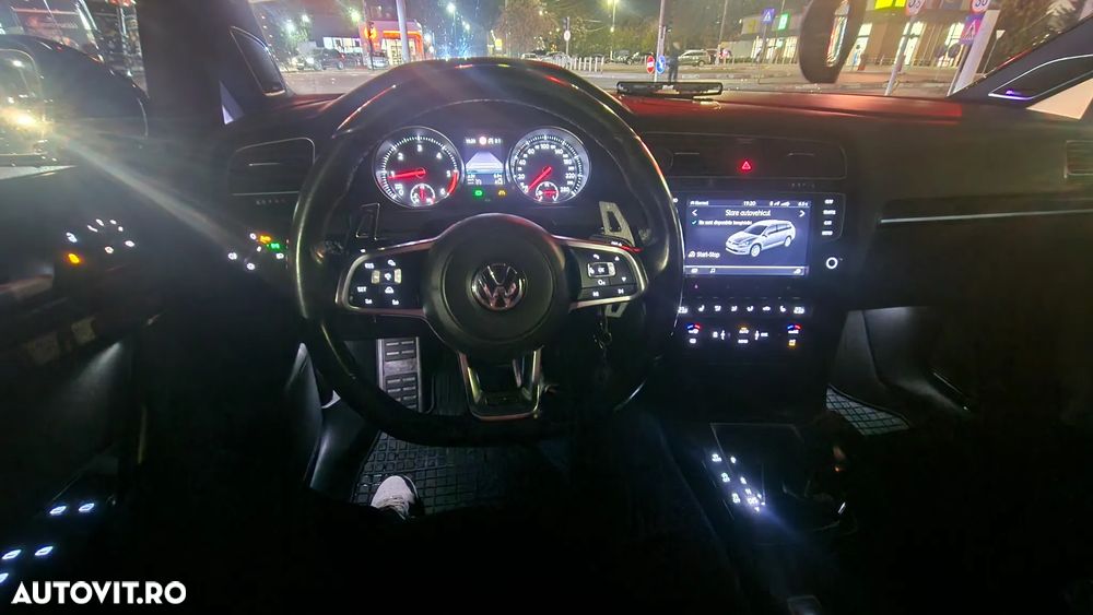 Volkswagen Golf GTD (BlueMotion Technology) DSG - 26