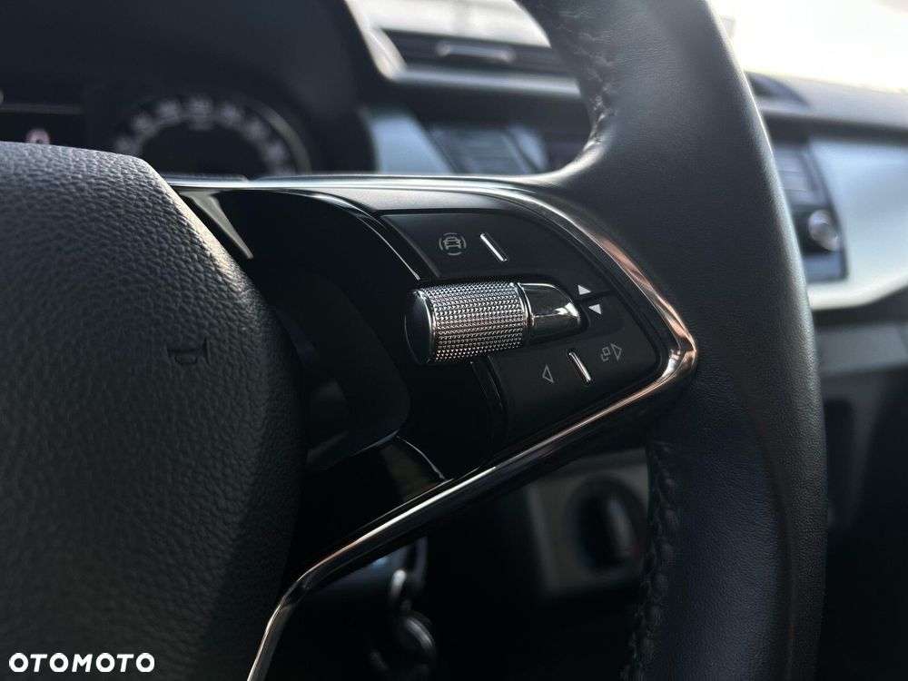 Skoda Fabia 1.0 TSI Ambition - 17