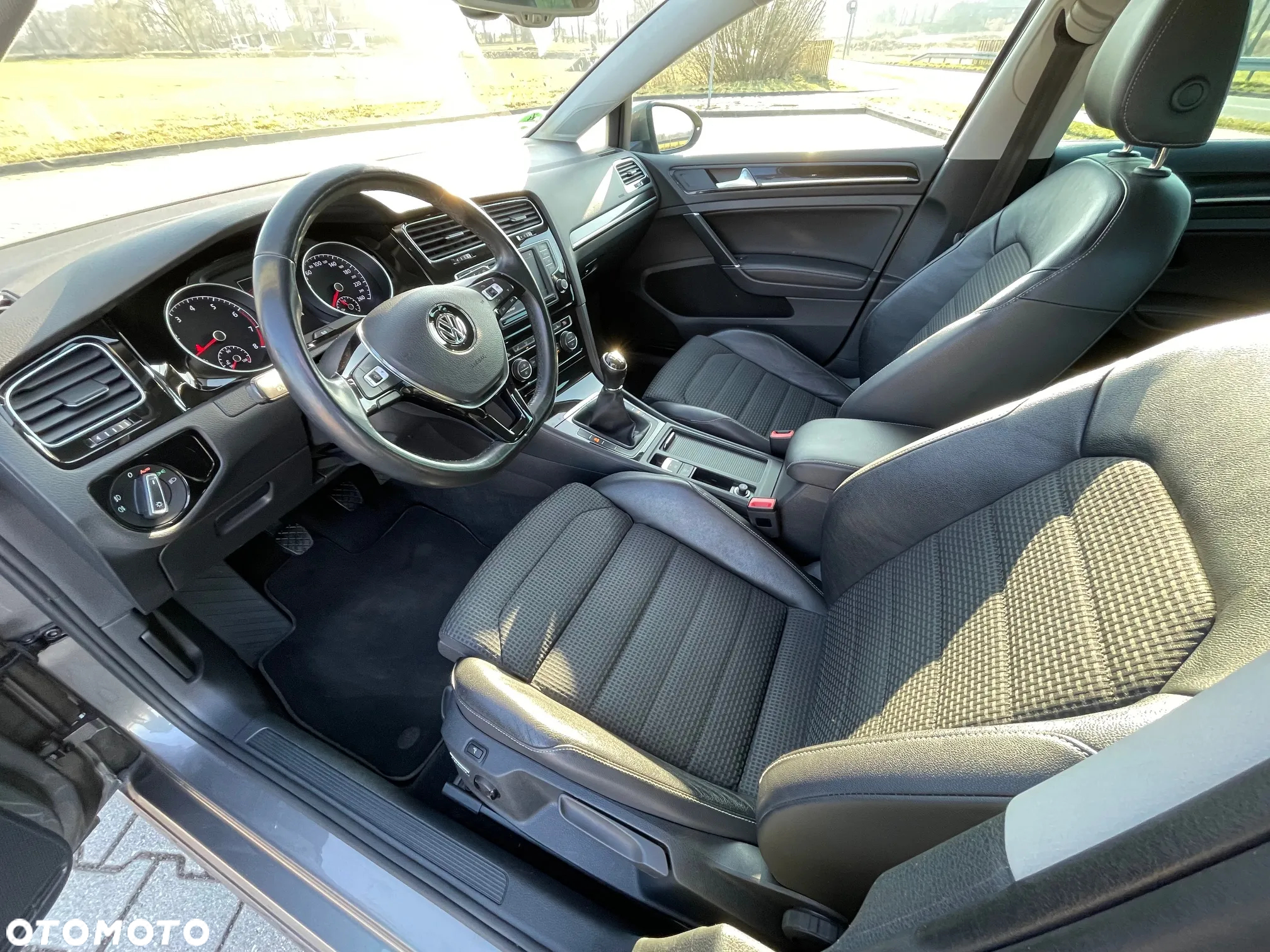 Volkswagen Golf 1.4 TSI ACT BlueMotion Technology Highline - 18