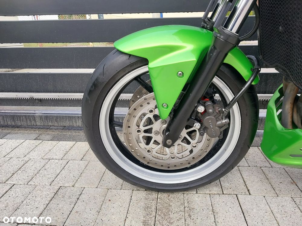 Kawasaki Z - 8