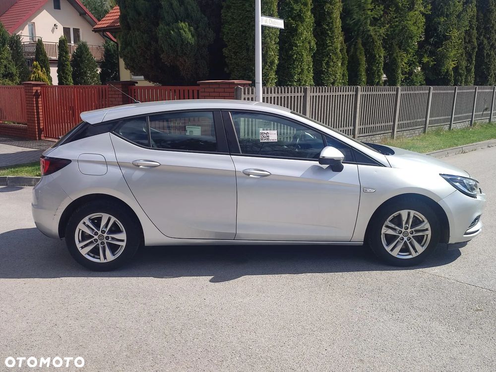 Opel Astra - 11