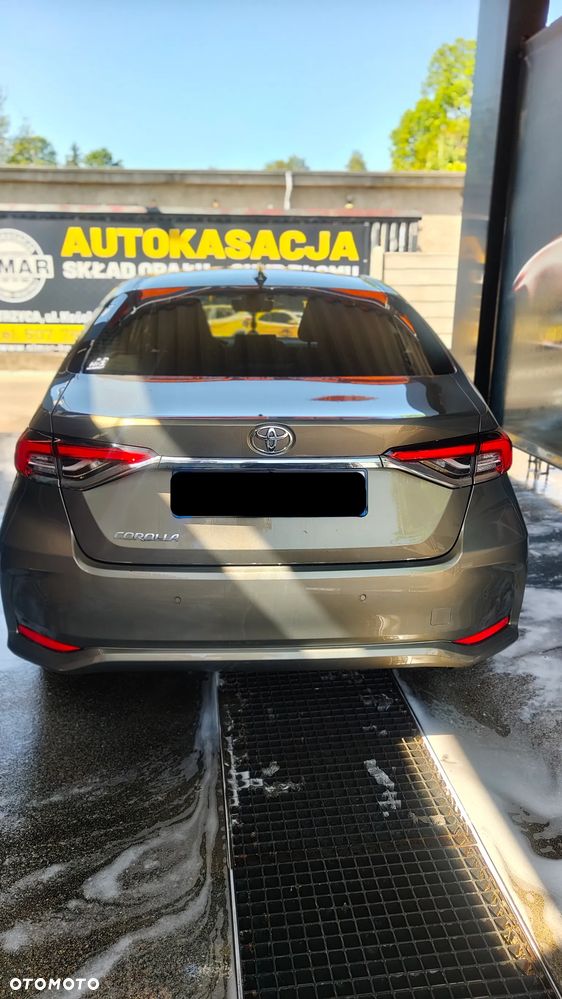 Toyota Corolla 1.6 Classic Plus - 10