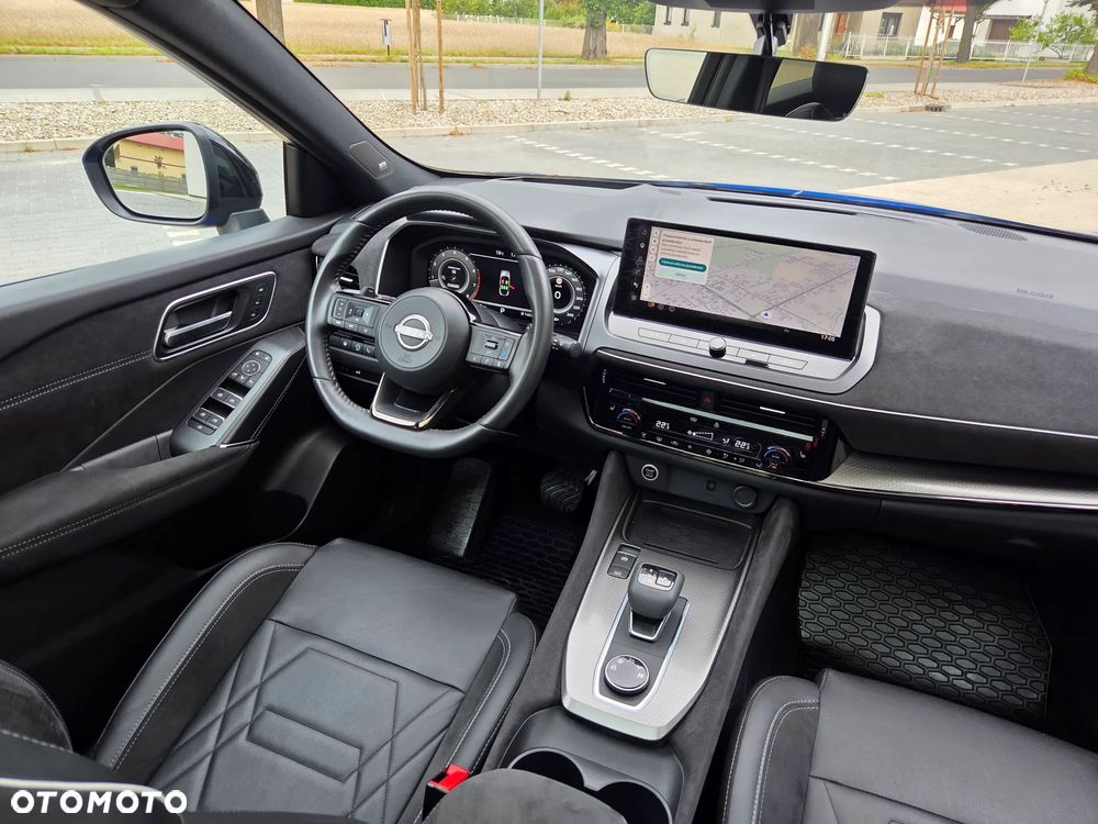 Nissan Qashqai 1.3 DIG-T 4x4 MHEV Xtronic Tekna - 12