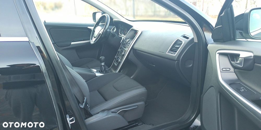 Volvo XC 60 D3 Edition Pro - 27