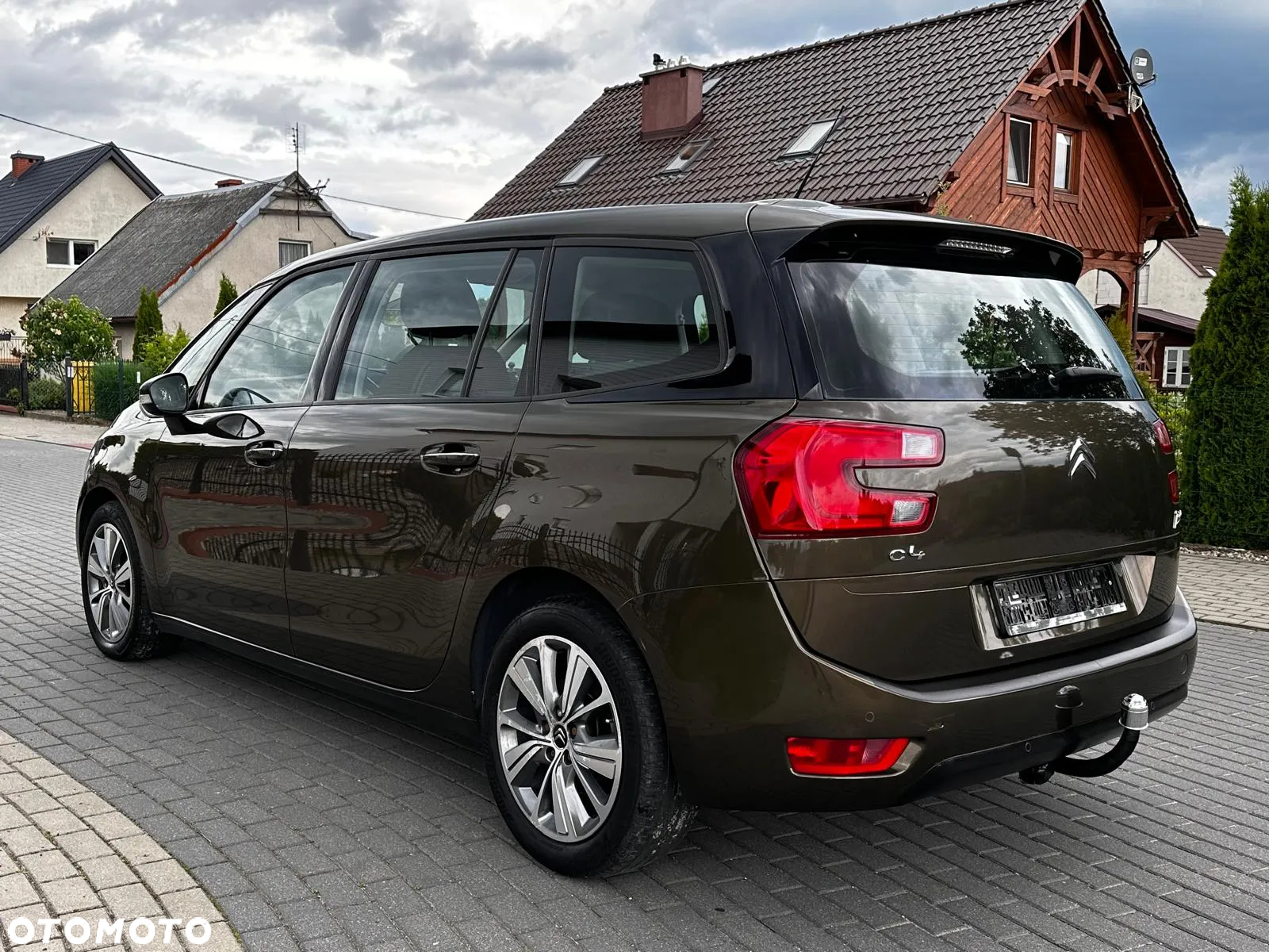 Citroën C4 Grand Picasso e-HDi 115 Attraction - 10