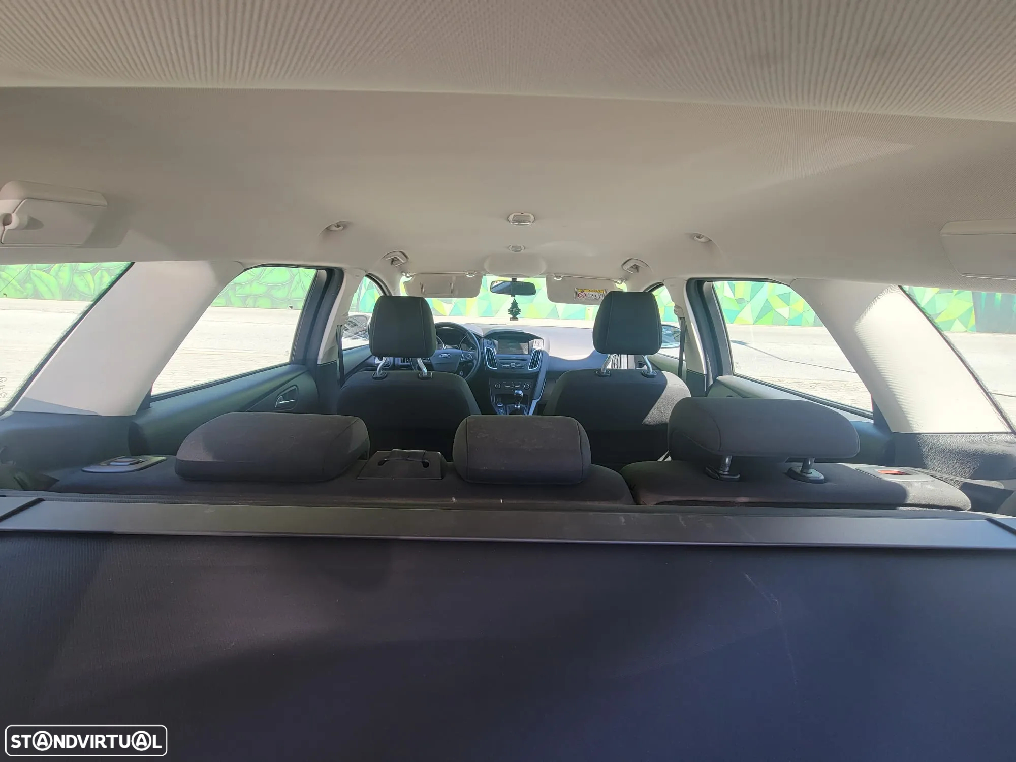 Ford Focus SW 1.0 EcoBoost S&S ST-LINE - 21