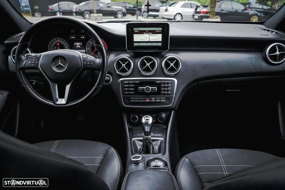 Mercedes-Benz A 160 d Urban - 15